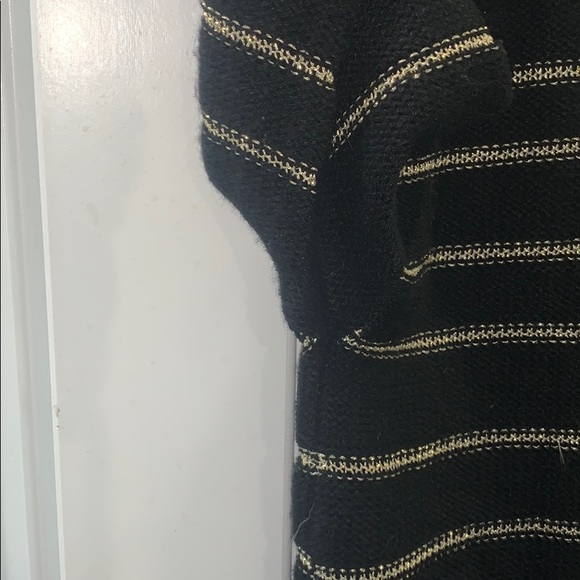 Black and gold stripe sweater , worn once - Picture 3 of 4